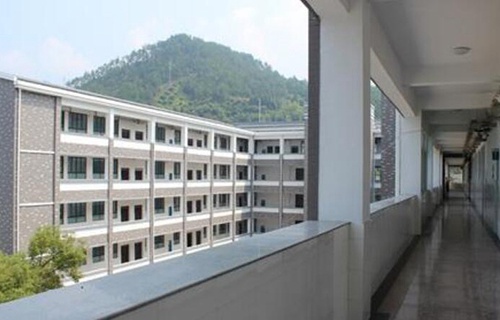 景宁职业高级中学